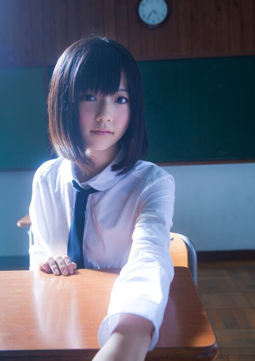 kaiyun体育综合-亚历克斯·格林伍德以强悍防守，成为袋鼠队的后防屏障，格林伍德球员